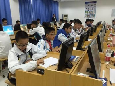 智慧與挑戰！2017年西湖區中小學生科技節智能機器人比賽成績出爐